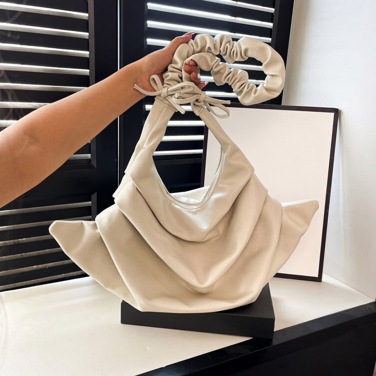 Minimalist Ruched Handle PU Shoulder Bag